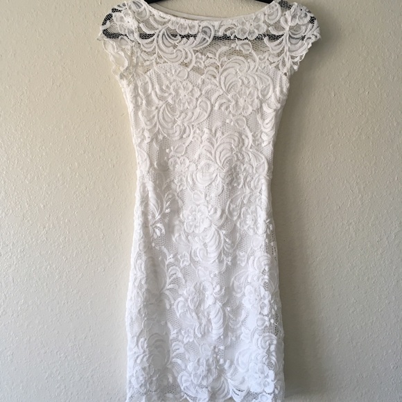 H&M Dresses & Skirts - H&M Divided -White Lace Dress